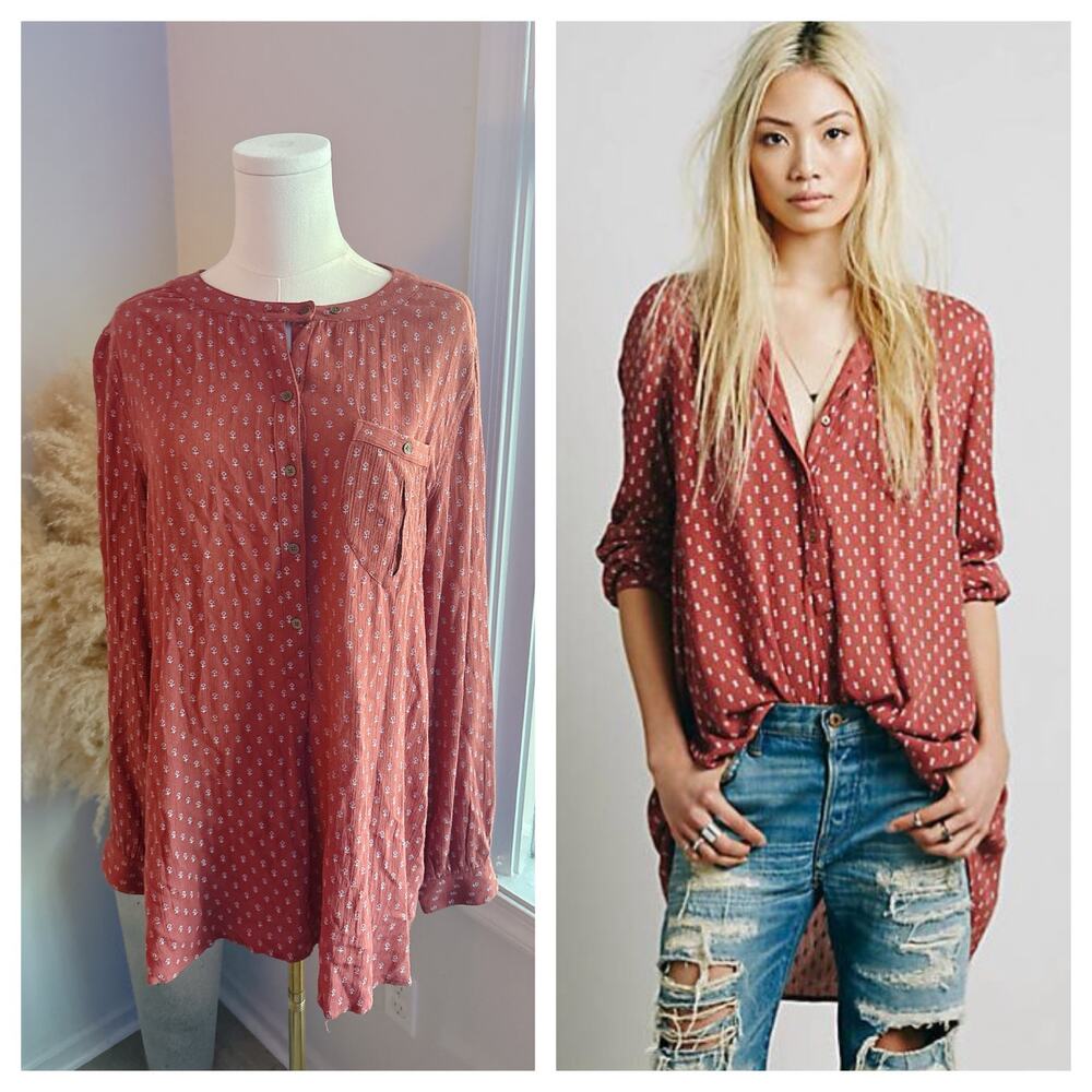 Free People Printed Hi Low Boyfriend Shirt Size XS Burgundy Brick Deep V Neck